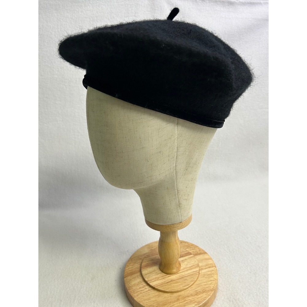 French Chic Dark Academia Target Womens OS Black Wool Blend Velvet Trim Beret